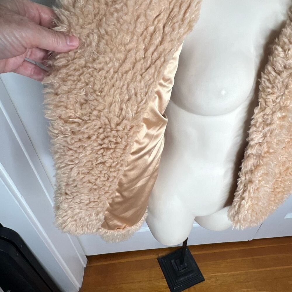 Blank NYC Teddy Cropped Jacket in Caramel Brown Size Medium - Picture 3 of 6